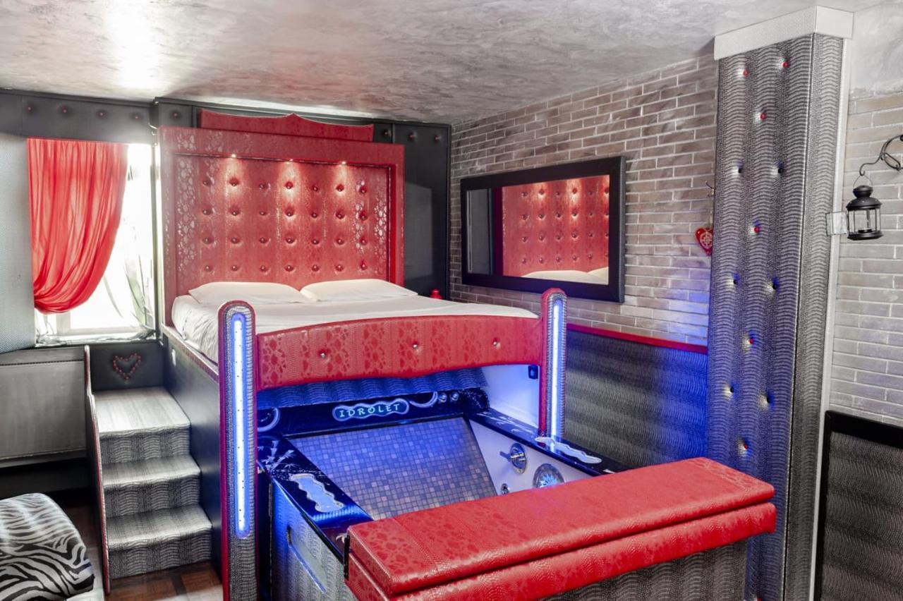 Spa B&B Roma D'Autore Il Nido D'Amore ภายนอก รูปภาพ