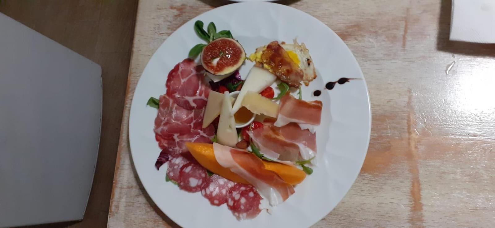 Spa B&B Roma D'Autore Il Nido D'Amore ภายนอก รูปภาพ